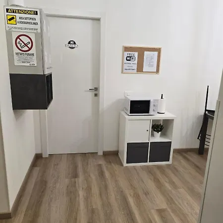 Danito 1 Singola 200 Passi Dal Centro Affittacamere