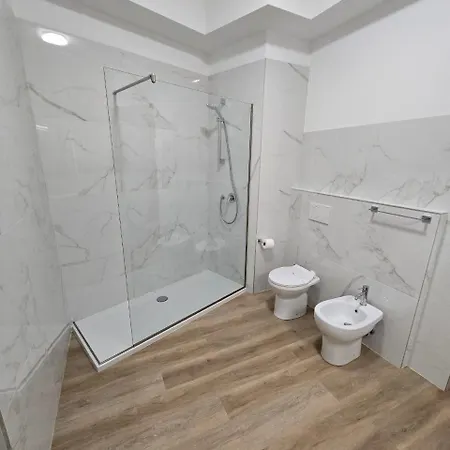 Da Ni To 1 Konukevi Ancona