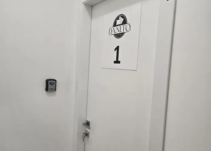 Pensión Danito 1 Singola 200 Passi Dal Centro Ancona